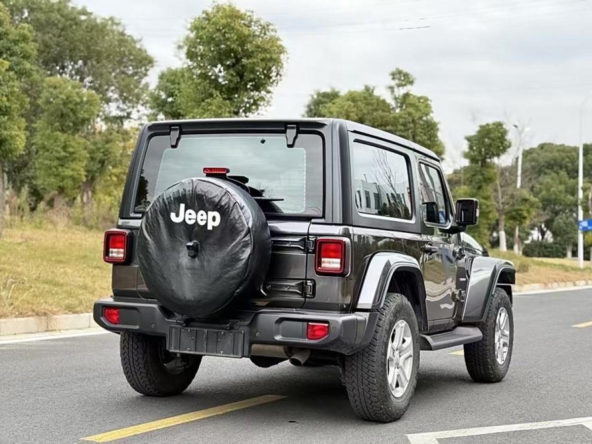 Jeep 牧馬人  2021款 2.0T Rubicon 兩門版圖片