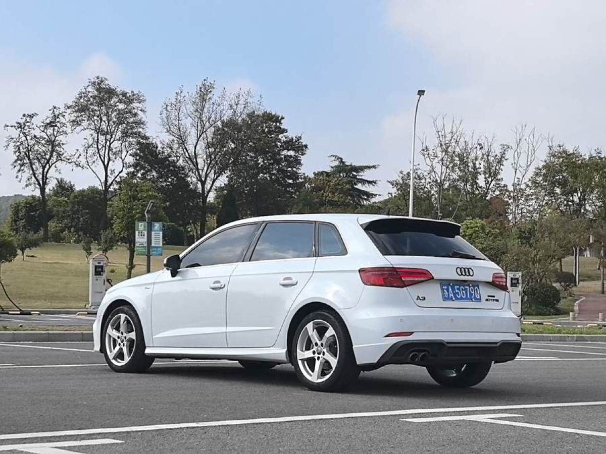 2019年9月奧迪 奧迪A3  2019款 Sportback 35 TFSI 時尚型 國VI