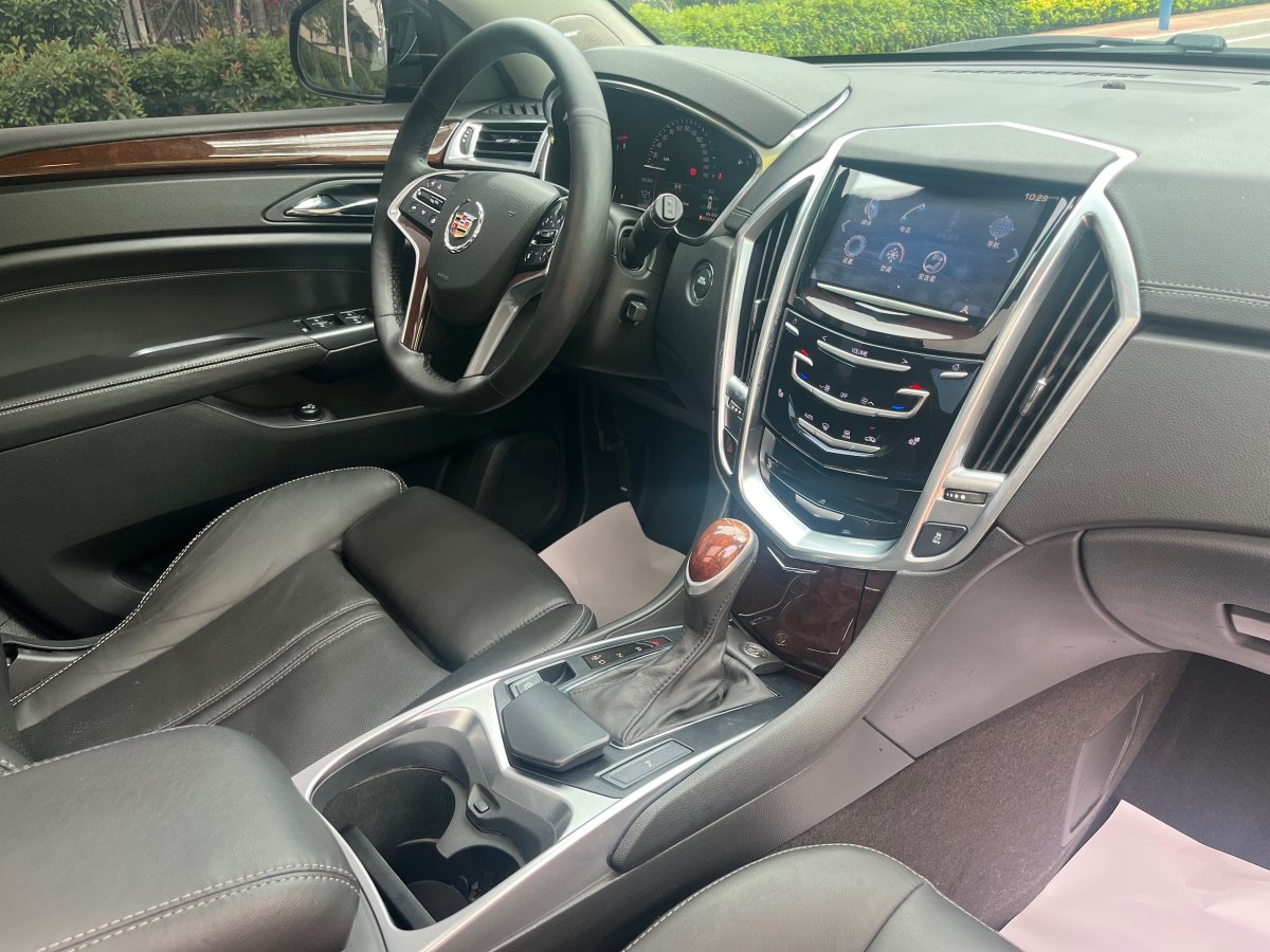 凱迪拉克 SRX  2014款 3.0L 精英型圖片