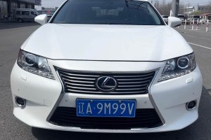 ES 雷克薩斯 300h 精英版