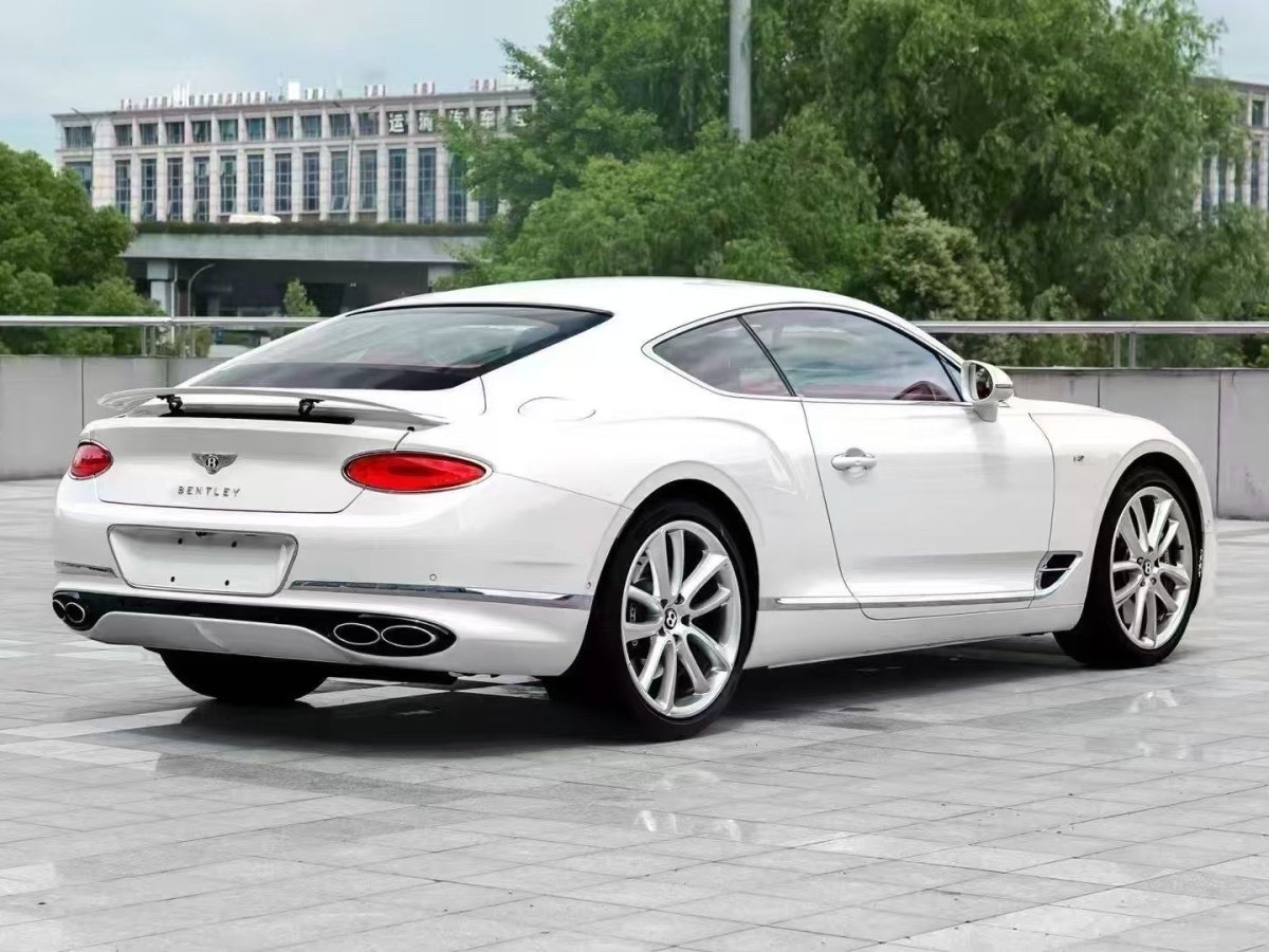 2022年7月賓利 歐陸  2022款 4.0T GT V8