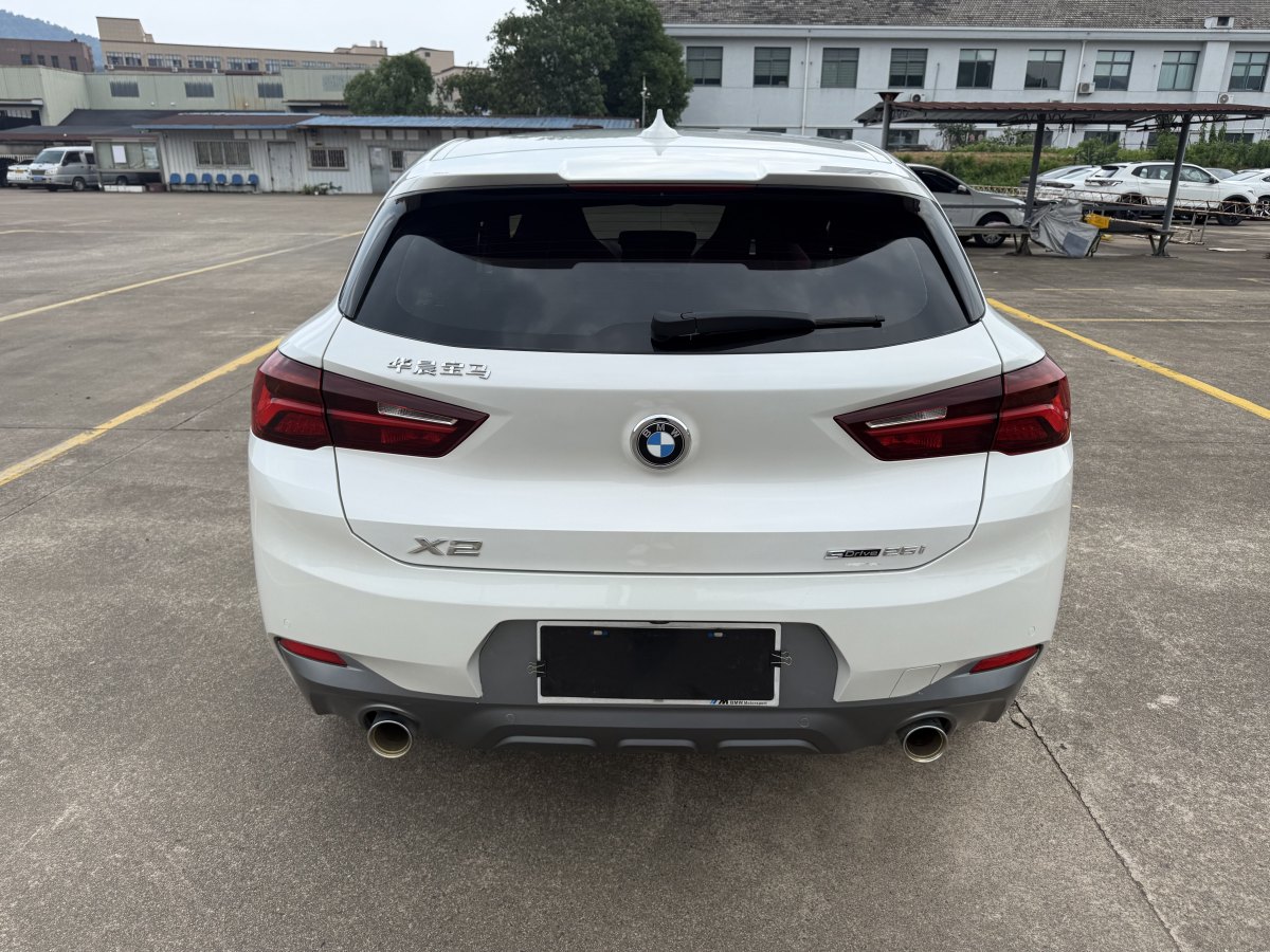 寶馬 寶馬X2  2021款 xDrive25i M越野套裝圖片