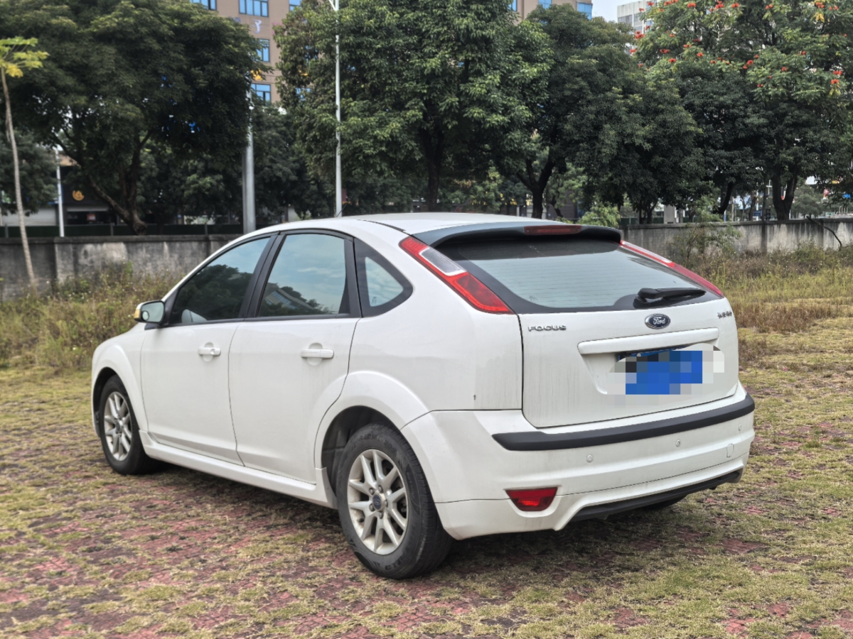 福特 ?？怂? 2007款 兩廂 1.8L 自動時尚型圖片