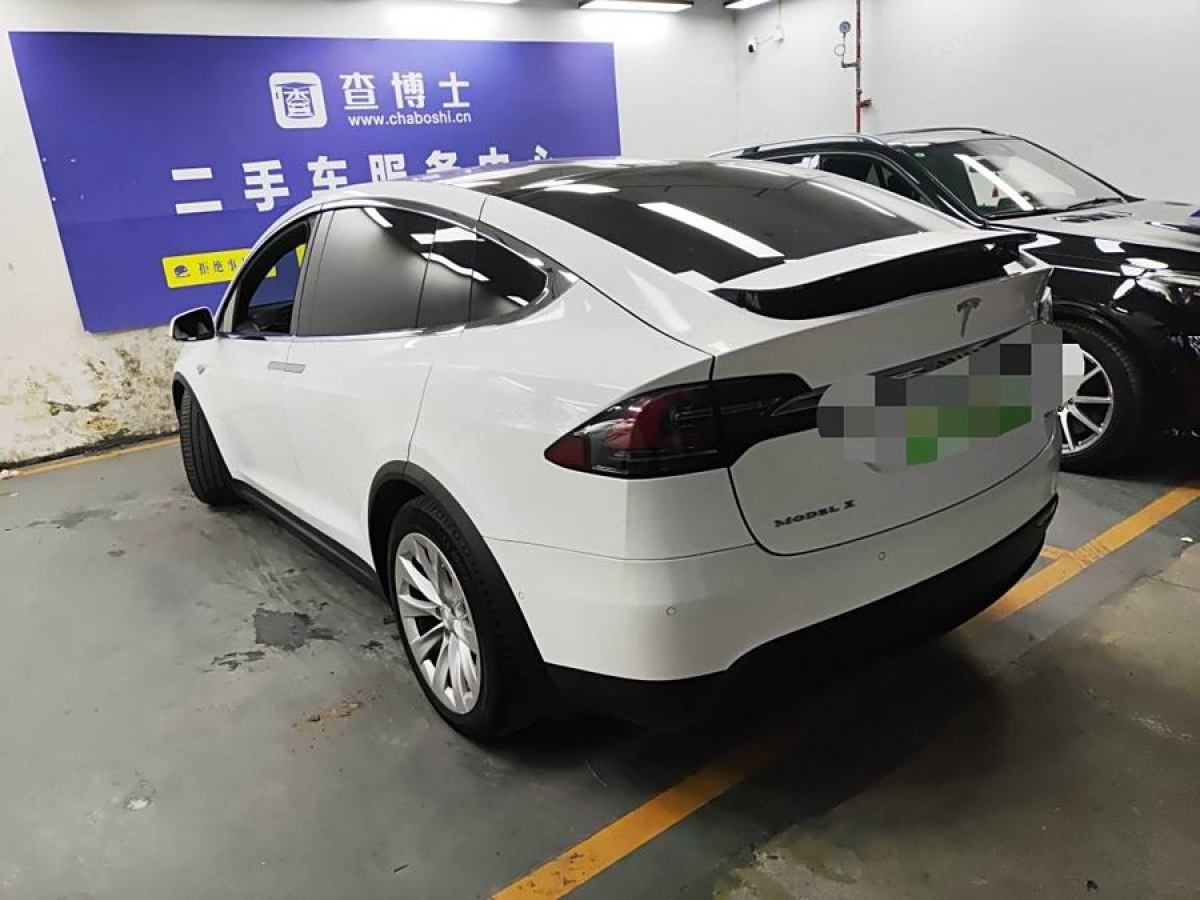 特斯拉 Model X  2016款 Model X 90D圖片