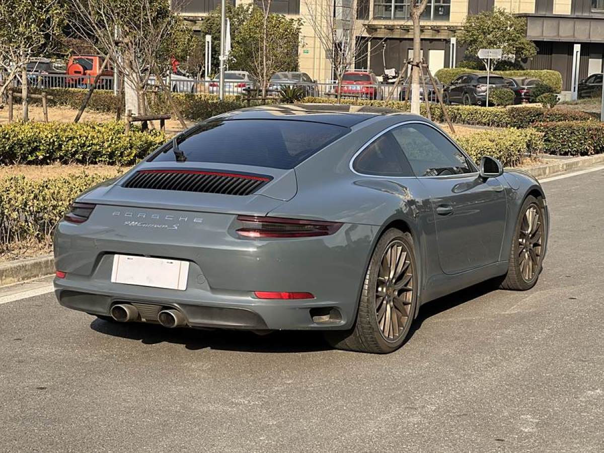 2017年1月保時(shí)捷 911  2016款 Carrera S 3.0T