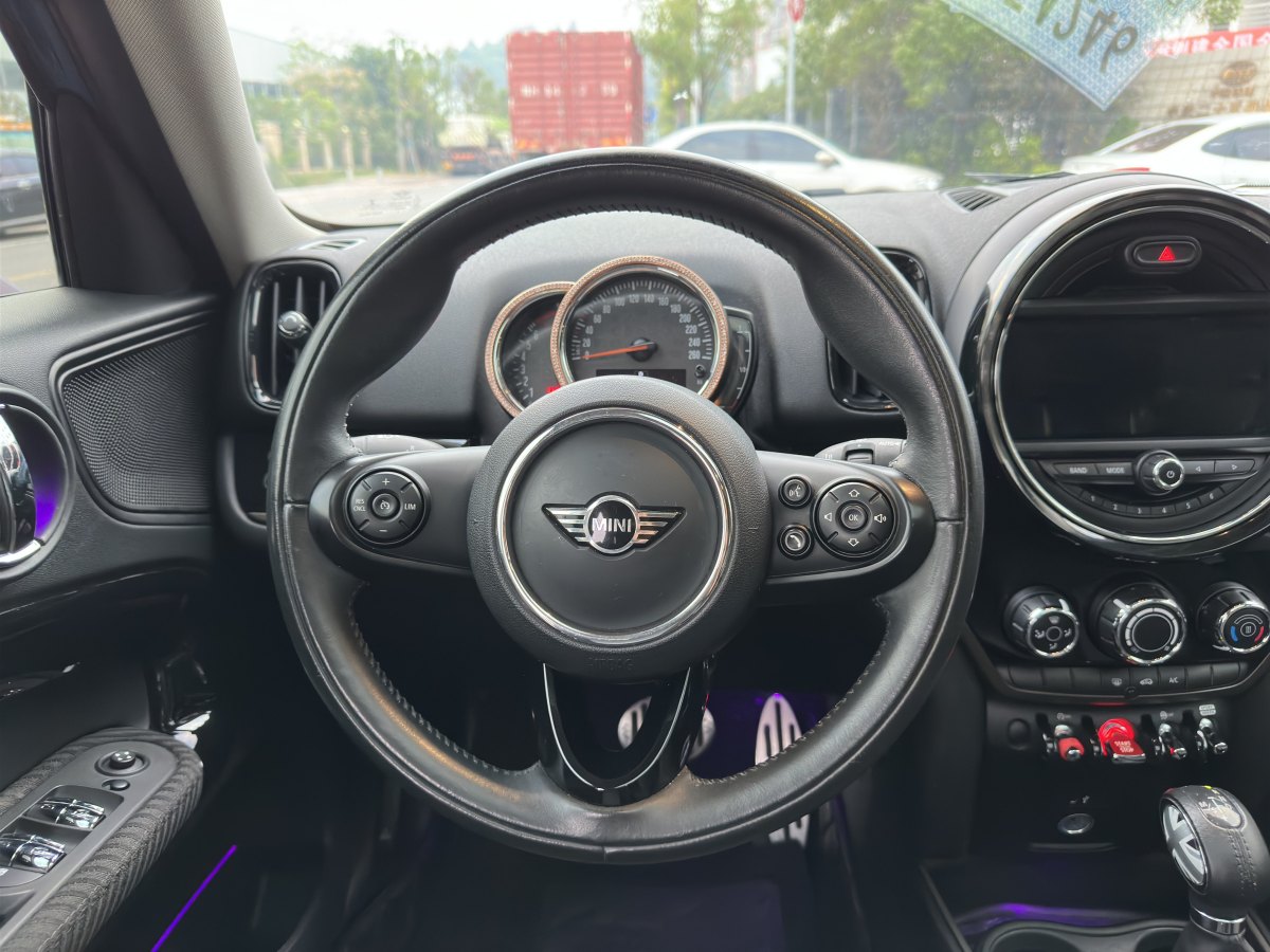 2019年1月MINI COUNTRYMAN  2019款 2.0T COOPER S ALL4 經(jīng)典派