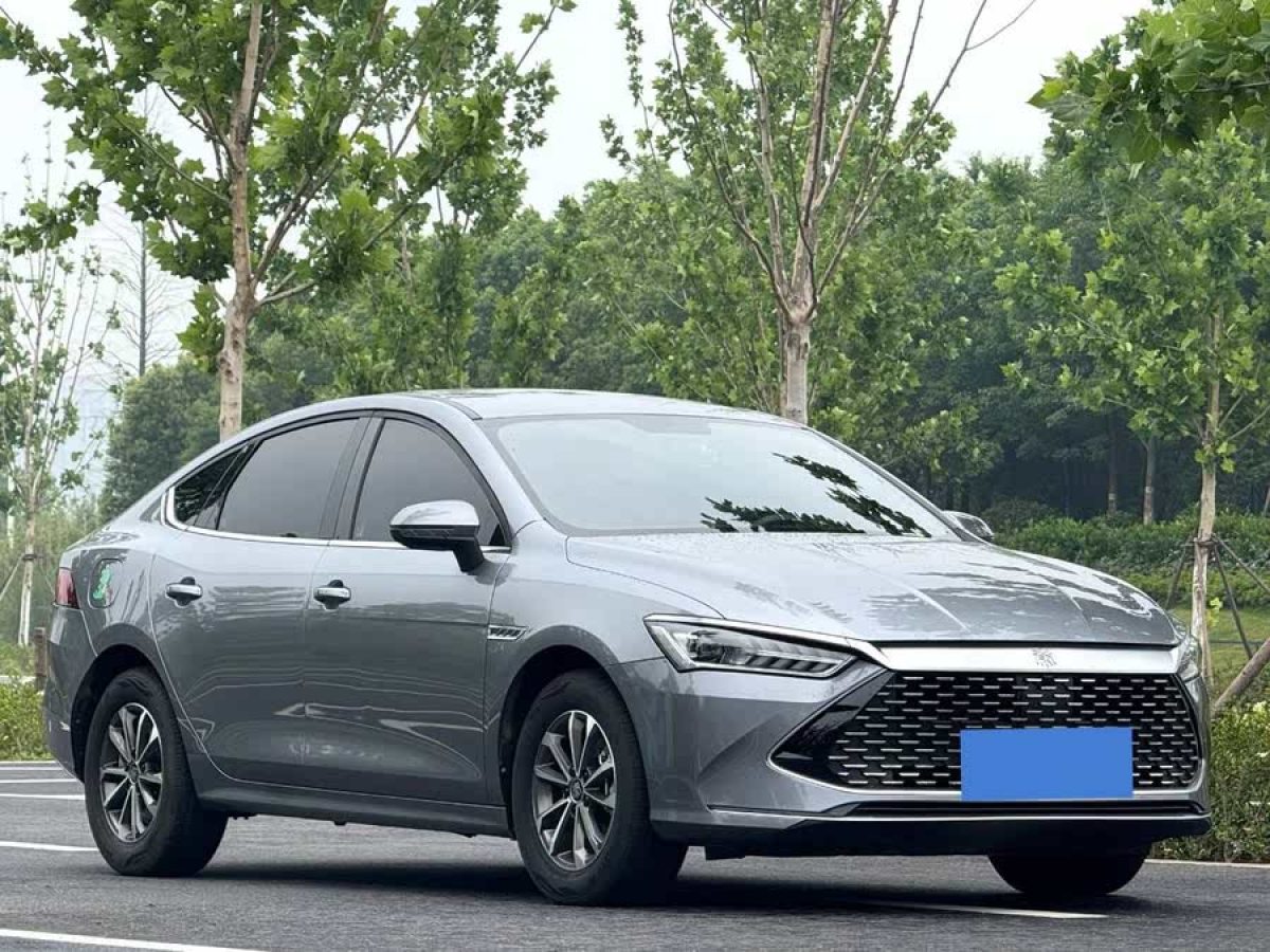 比亞迪 秦PLUS  2021款 DM-i 55KM 尊貴型圖片