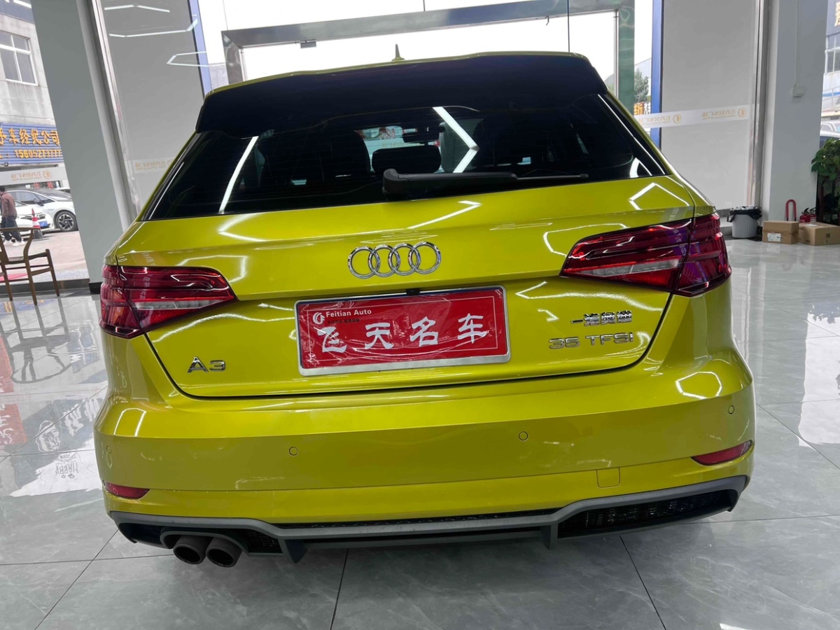 奧迪 奧迪A3  2018款 30周年年型 Sportback 35 TFSI 時(shí)尚型圖片