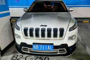 自由光 Jeep 2.4L 领先版