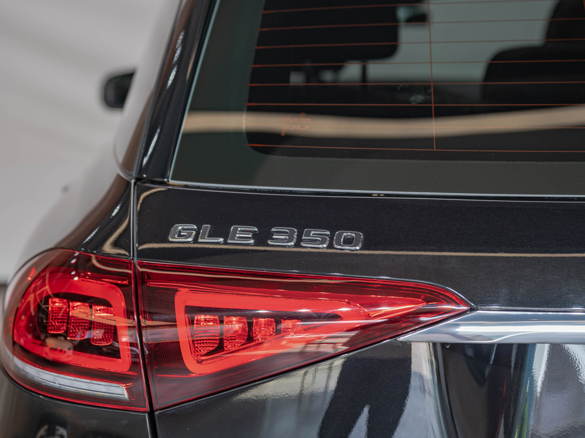 奔馳 奔馳GLE  2020款 改款 GLE 350 4MATIC 時尚型特別版圖片