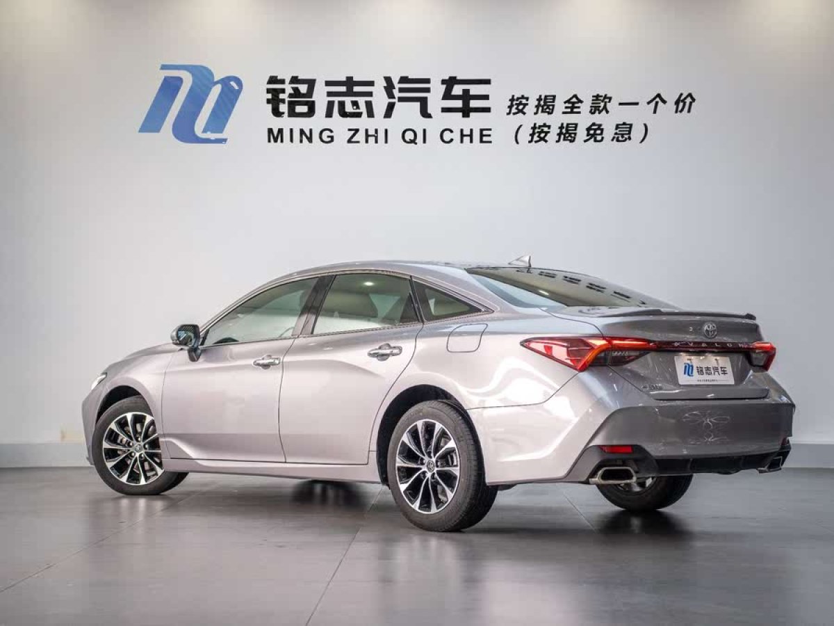 豐田 亞洲龍  2023款 2.5L 豪華版圖片