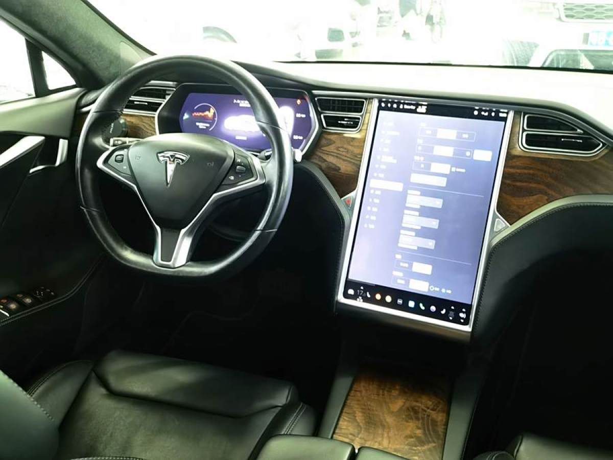 特斯拉 Model S  2017款 Model S 100D 長續(xù)航版圖片