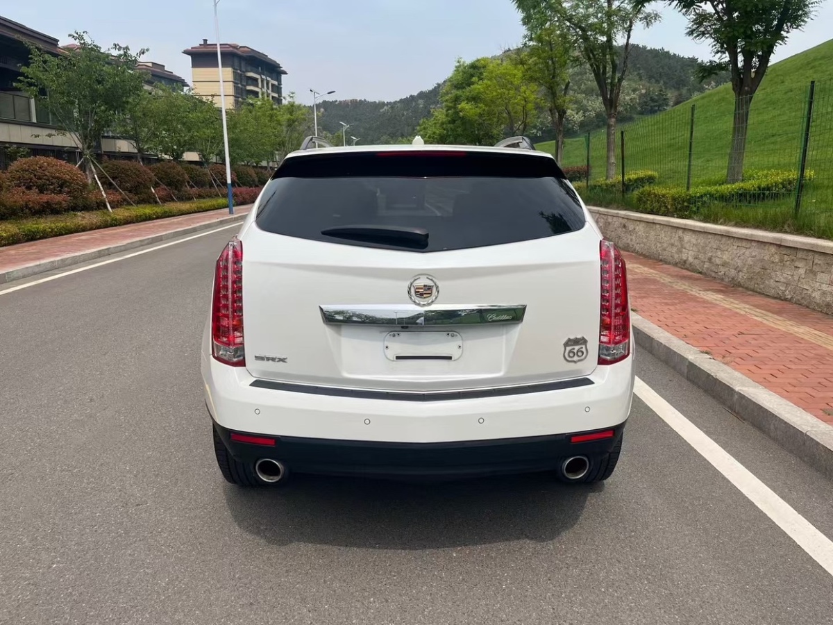 凱迪拉克 SRX  2015款 3.0L 精英型圖片