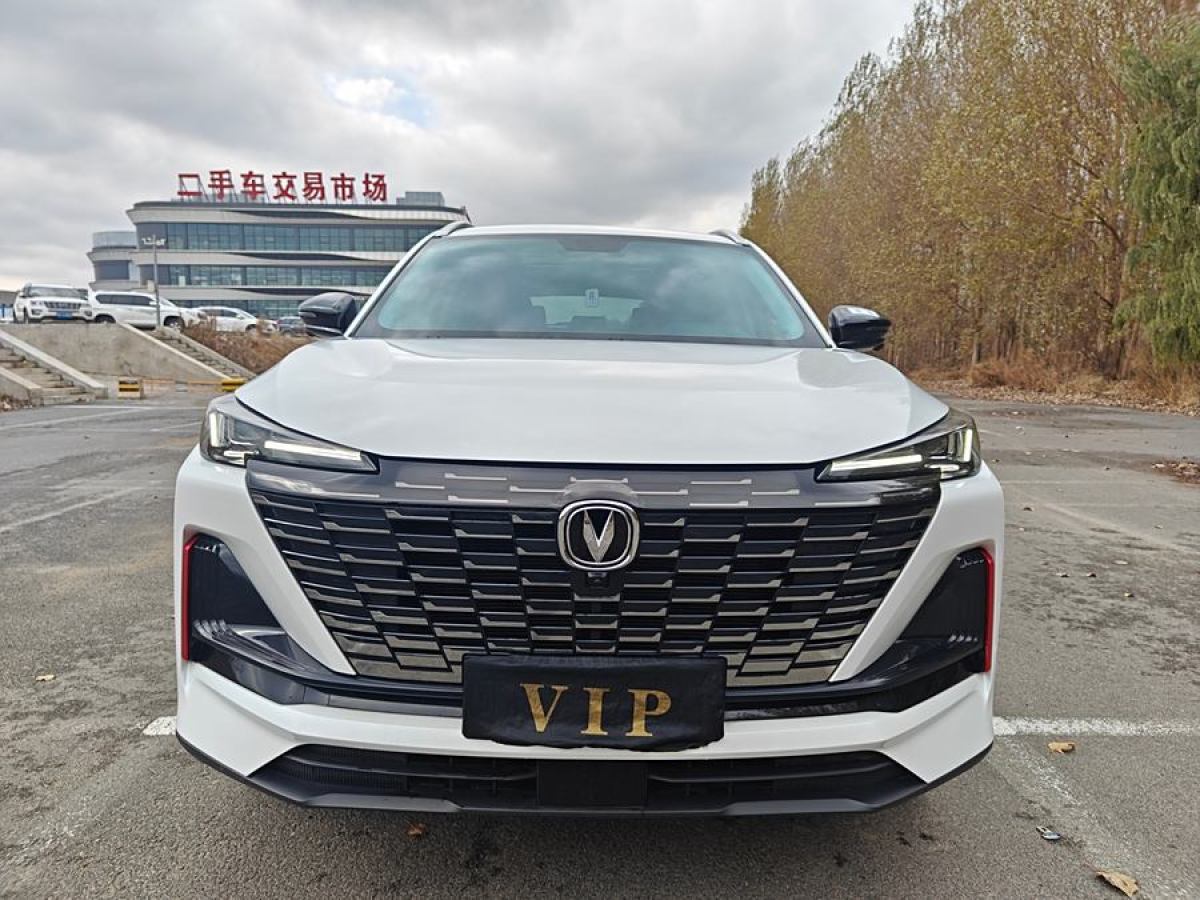 2021年12月長(zhǎng)安 CS55 PLUS  2022款 第二代 1.5T DCT尊貴型