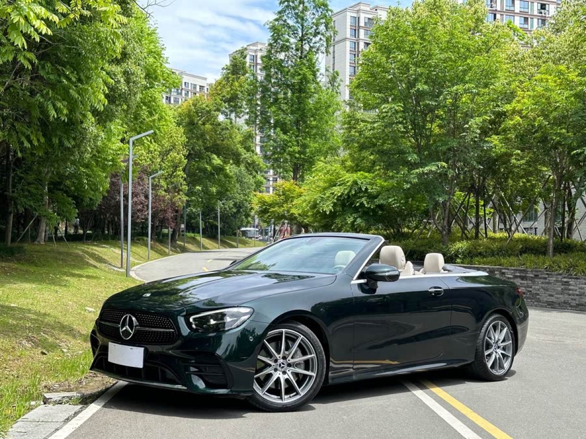 奔馳 奔馳E級  2023款 改款 E 260 敞篷轎跑車圖片