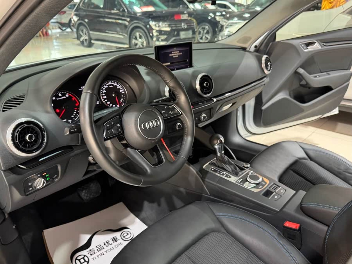 奧迪 奧迪A3  2020款 改款 Sportback 35 TFSI 進(jìn)取型 國VI圖片