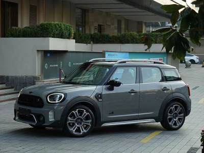 2023年2月 MINI COUNTRYMAN 改款 2.0T COOPER S ALL4 鑒賞家圖片