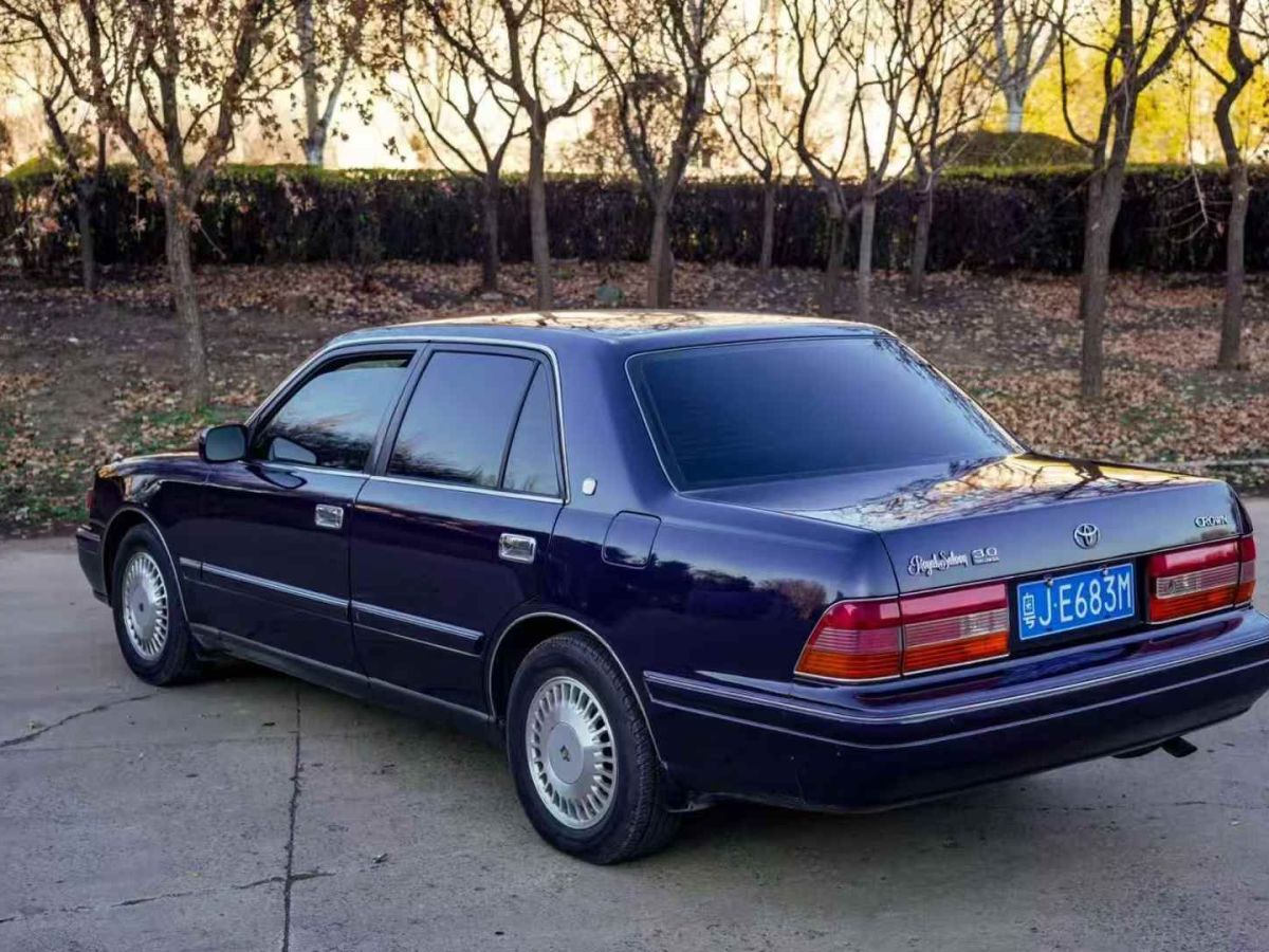 豐田 皇冠  1997款 2.8L 手動標(biāo)準(zhǔn)型 老款圖片