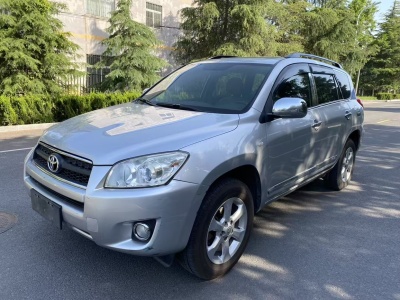 2011年4月 豐田 RAV4榮放 2.0L 自動(dòng)經(jīng)典版圖片