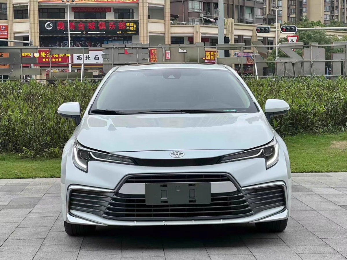 丰田 凌尚  2023款 2.0L 豪华版图片