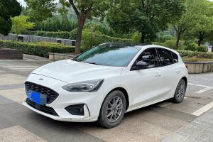 福克斯 福特 两厢 EcoBoost 180 自动锋潮型