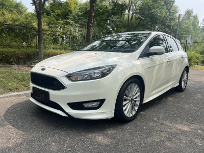 2015年9月 福特 ?？怂?兩廂 EcoBoost 180 自動運(yùn)動型圖片