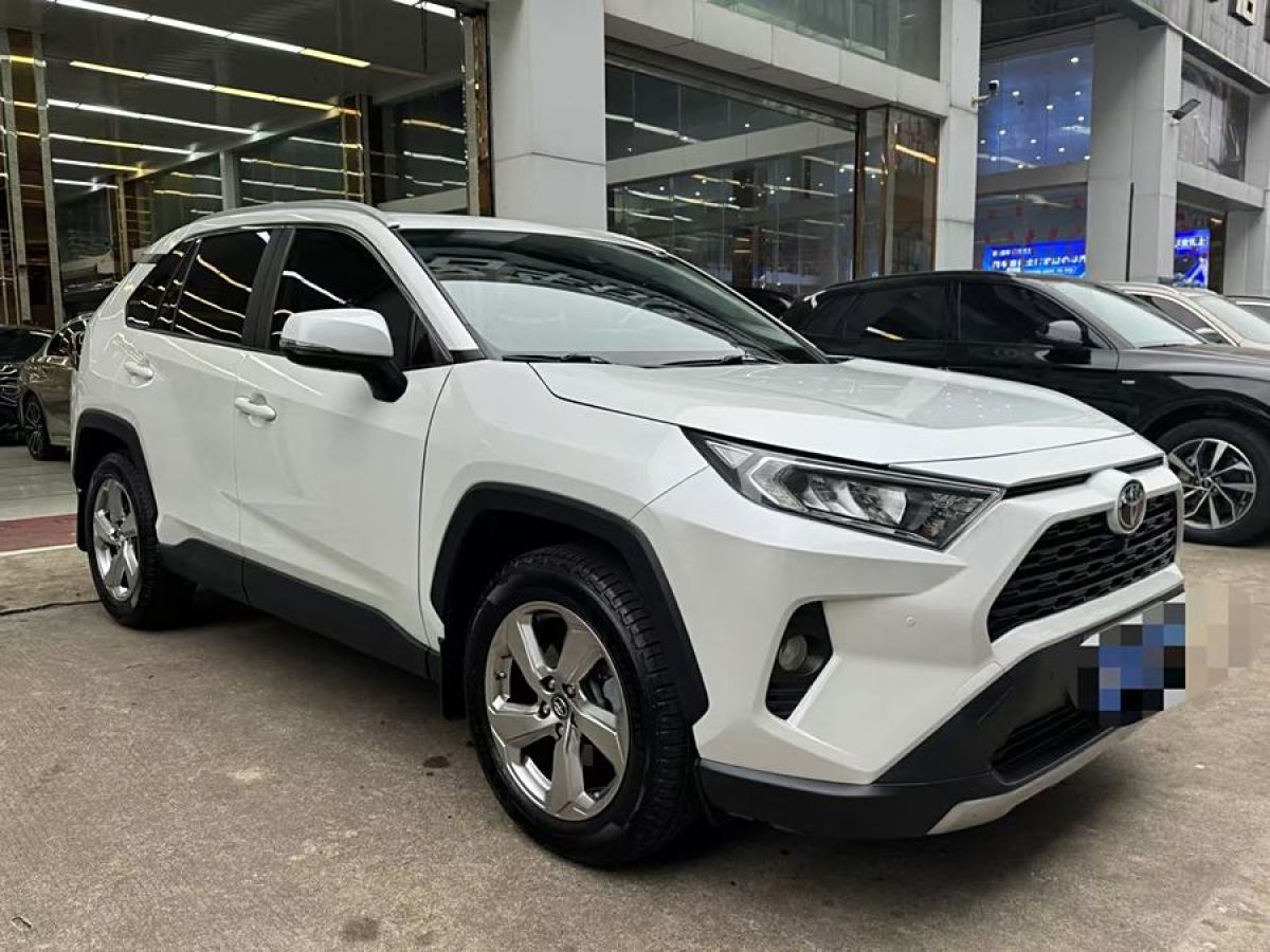 豐田 RAV4榮放  2021款 2.0L CVT兩驅(qū)風(fēng)尚版圖片