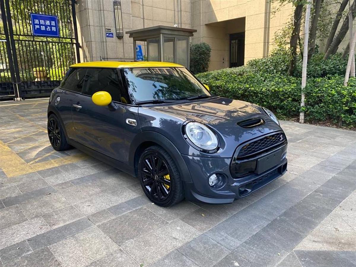 2017年11月MINI CLUBMAN  2016款 改款 2.0T COOPER S