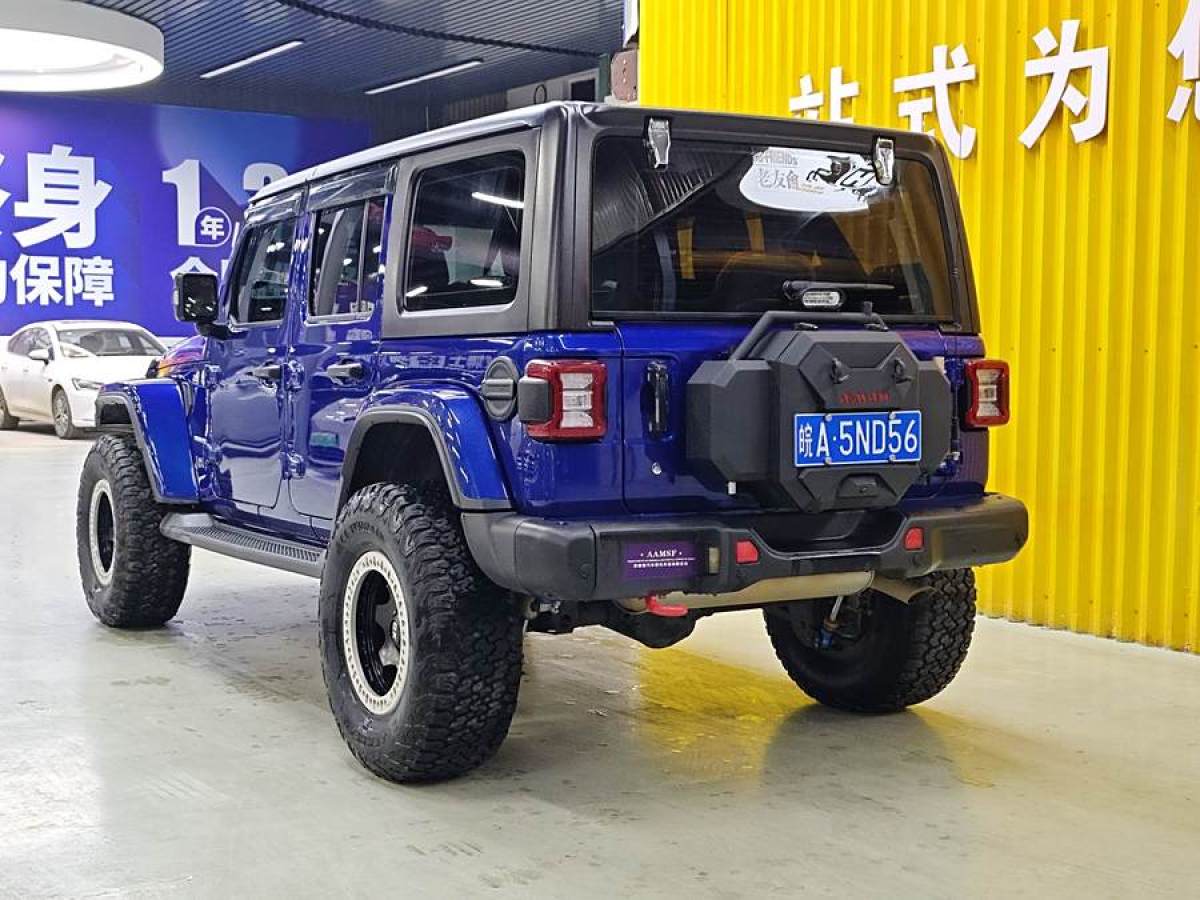 Jeep 牧馬人  2019款 2.0T Sahara 四門版 國VI圖片