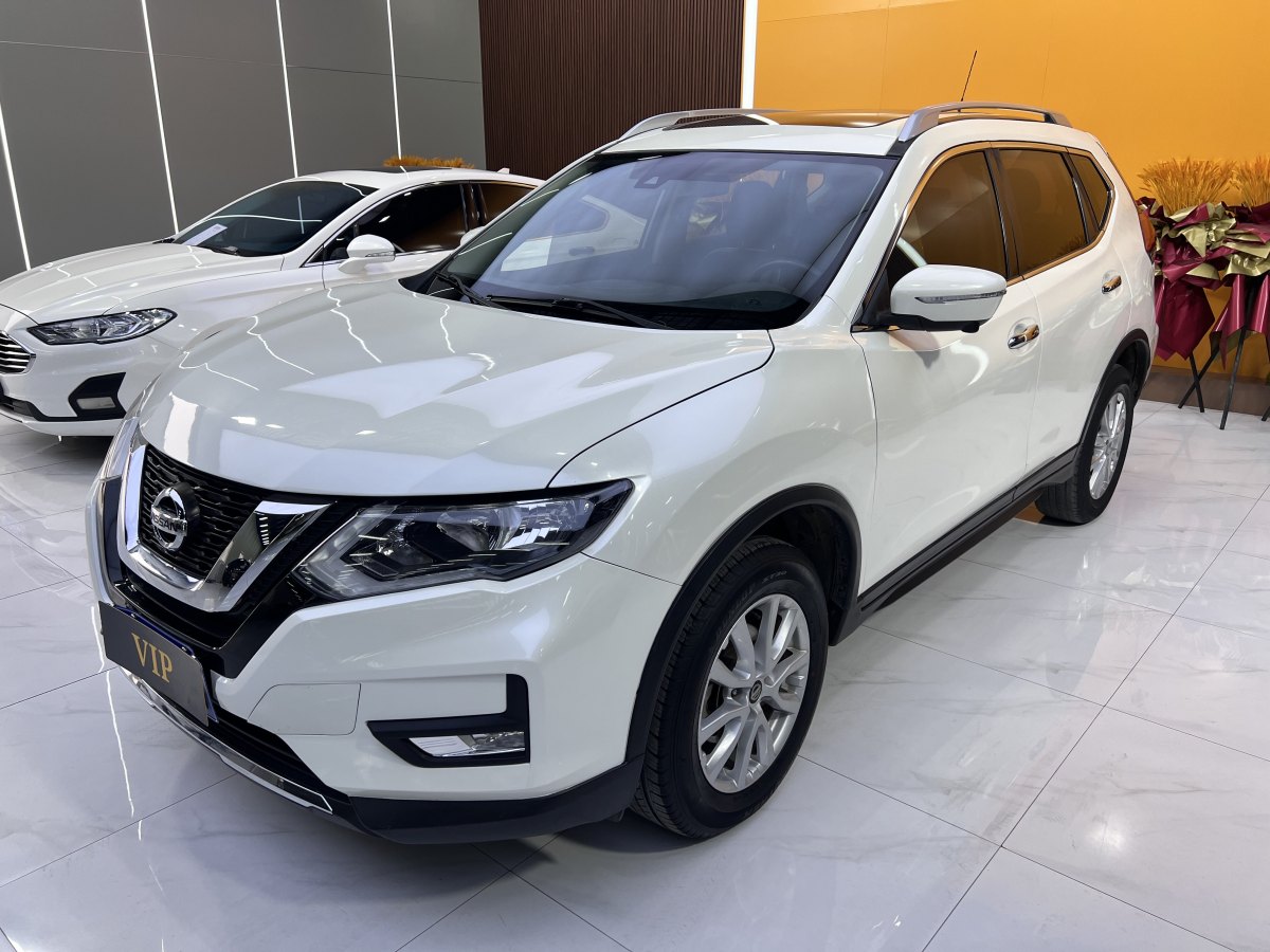 日產(chǎn) 奇駿  2017款 2.0L CVT舒適版 2WD圖片