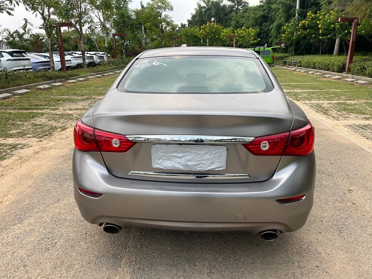 英菲尼迪 Q50L  2015款 2.0T 運動版圖片