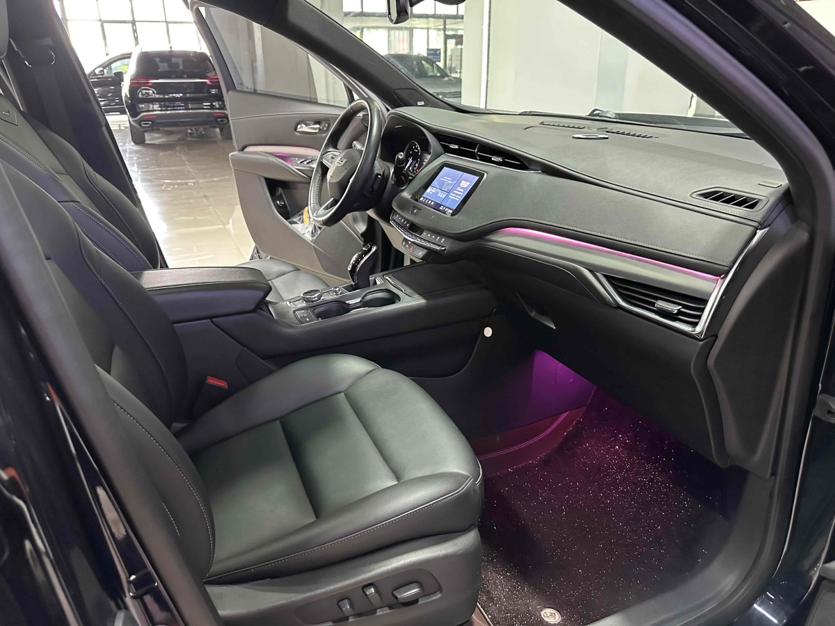 凱迪拉克 XT4  2021款 28T 兩驅(qū)領(lǐng)先型圖片