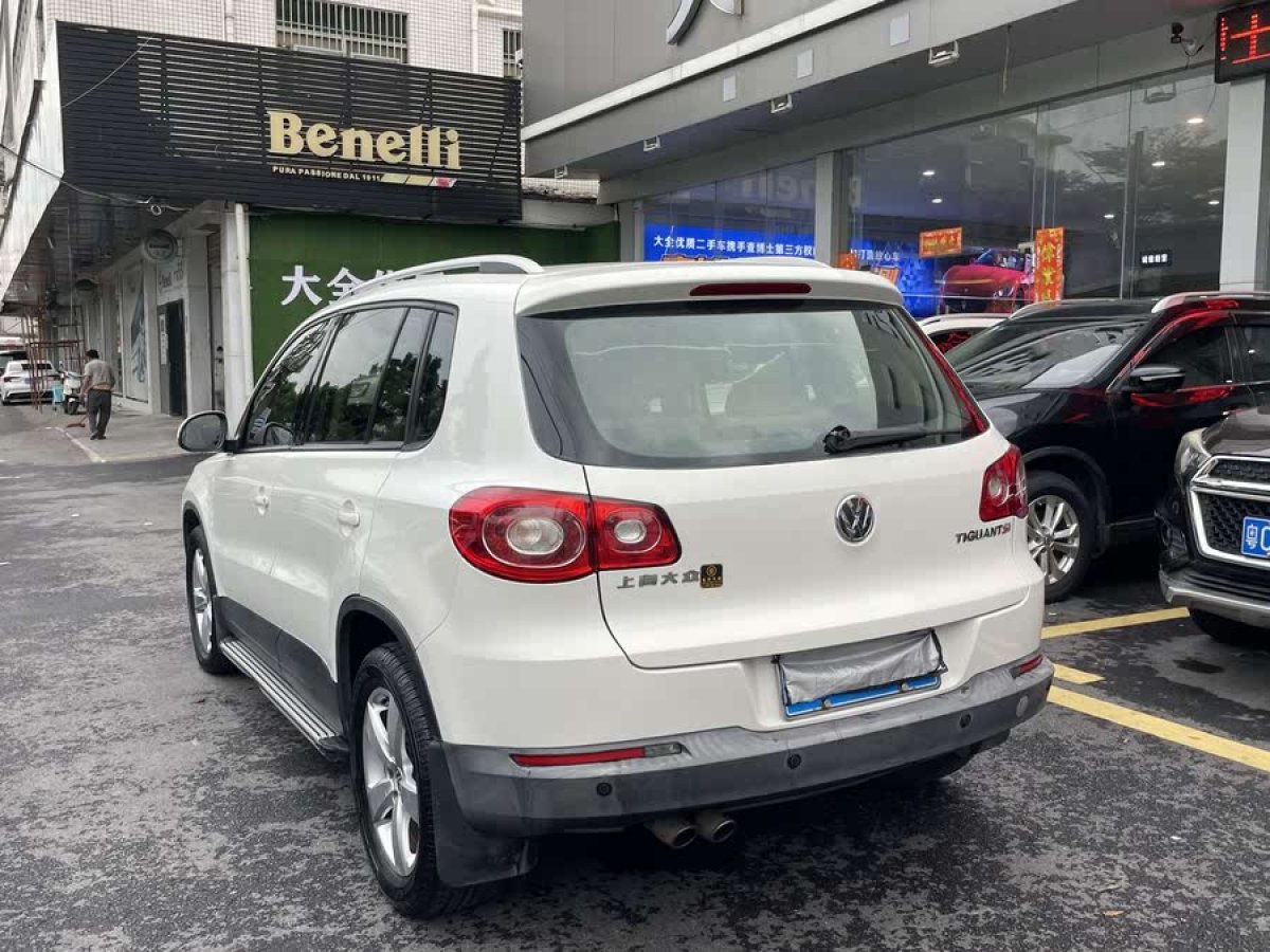 大眾 途觀  2012款 1.8TSI 手動(dòng)兩驅(qū)都會(huì)版圖片