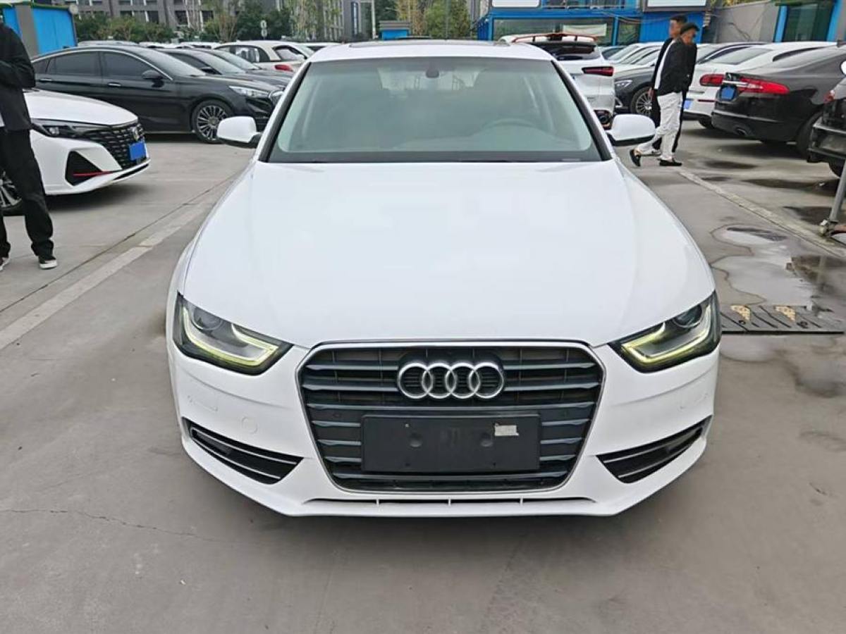 奧迪 奧迪A4L  2013款 35 TFSI 自動標準型圖片