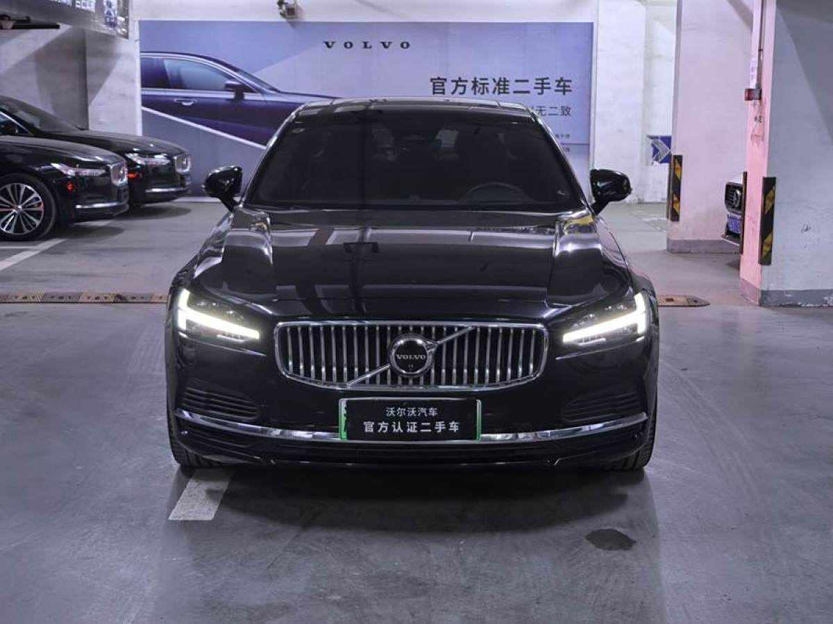 沃爾沃 S90新能源  2025款 插電式混動(dòng) 四驅(qū)長續(xù)航智雅豪華版圖片