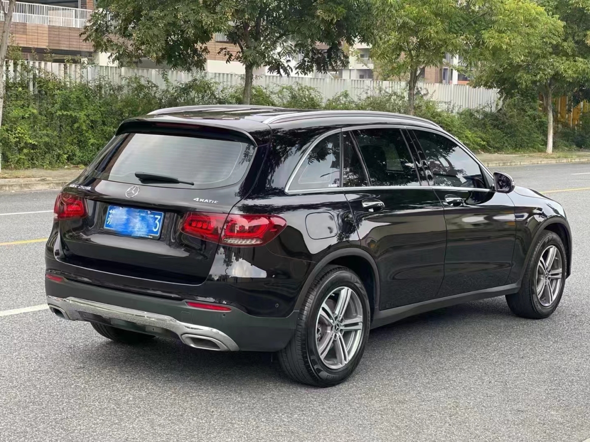 2021年10月奔馳 奔馳GLC  2021款 GLC 260 L 4MATIC 動感型