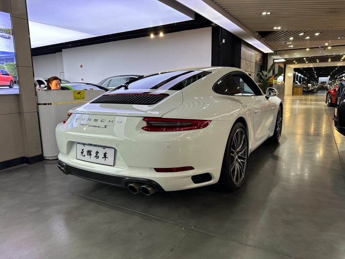 2017年11月保時(shí)捷 911  2016款 Carrera S 3.0T