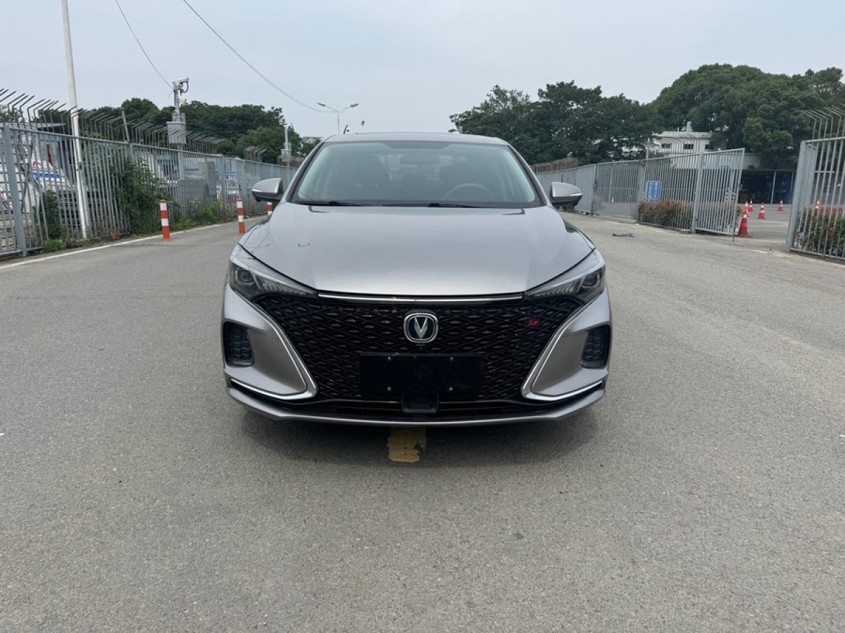 長安 逸動  2021款 PLUS 藍鯨NE 1.4T GDI DCT尊貴型圖片
