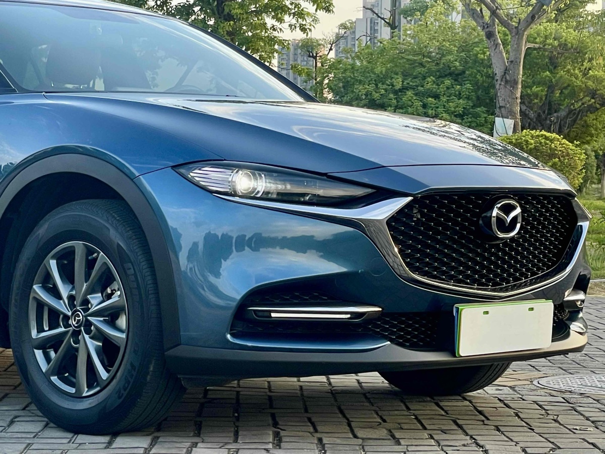 2020年7月馬自達 CX-4  2020款 2.0L 自動兩驅(qū)藍天青春版