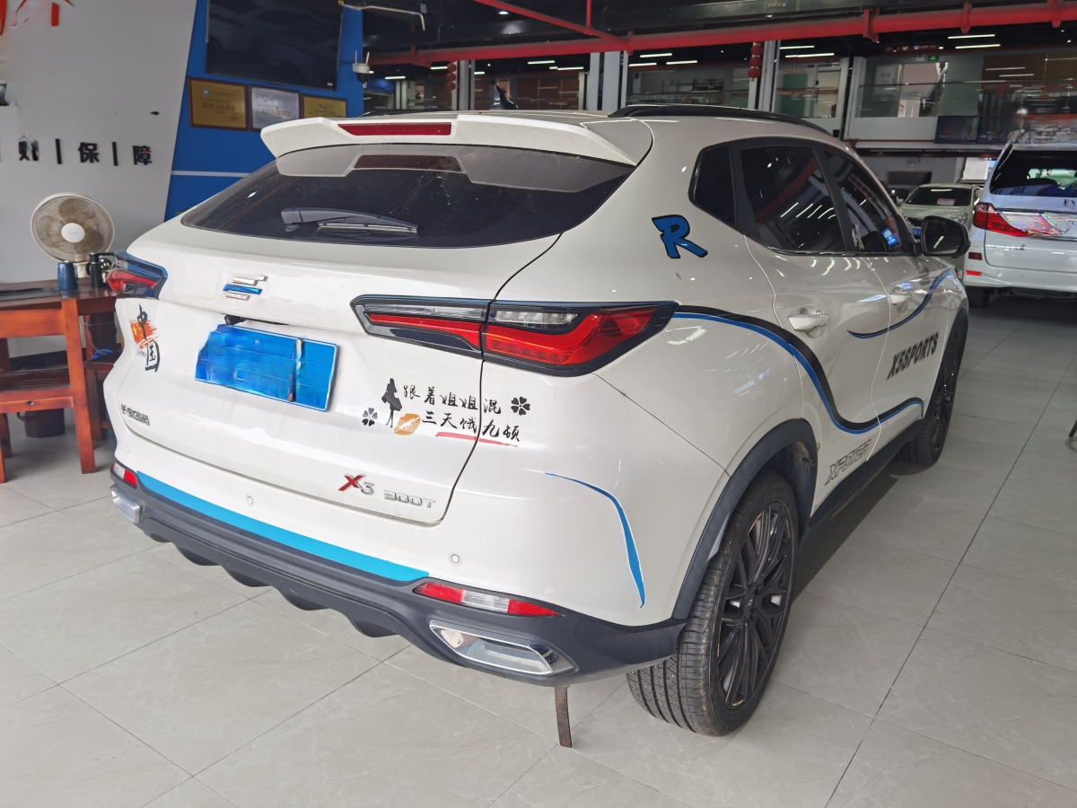 長(zhǎng)安歐尚 長(zhǎng)安歐尚X5  2021款 1.5T DCT旗艦型圖片