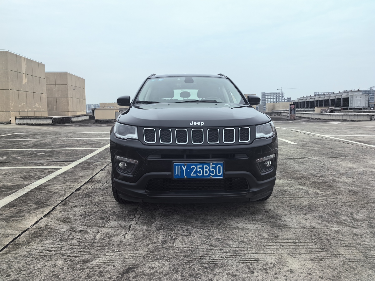 2018年9月Jeep 指南者  2017款 200T 自動(dòng)家享版