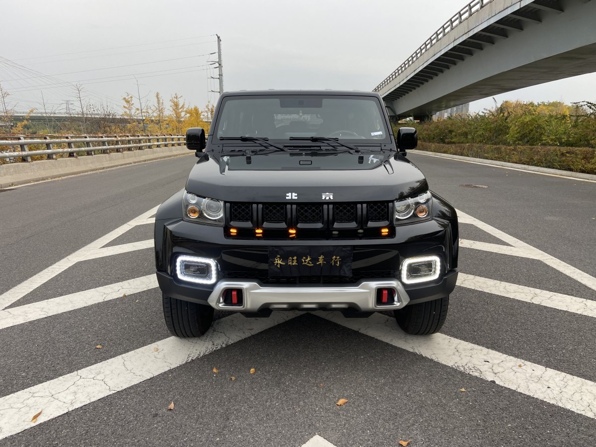 北京 BJ40  2022款 2.0T 自动四驱公务版图片