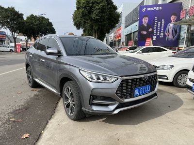 2020年12月 比亞迪 宋PLUS 1.5T 自動(dòng)尊貴型圖片