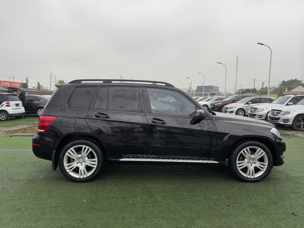 奔馳 奔馳GLK級  2013款 GLK 300 4MATIC 動(dòng)感型圖片