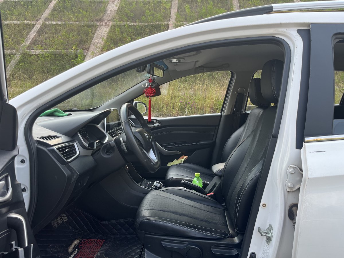 寶駿 310W  2019款  1.5L 自動時尚型 國VI圖片