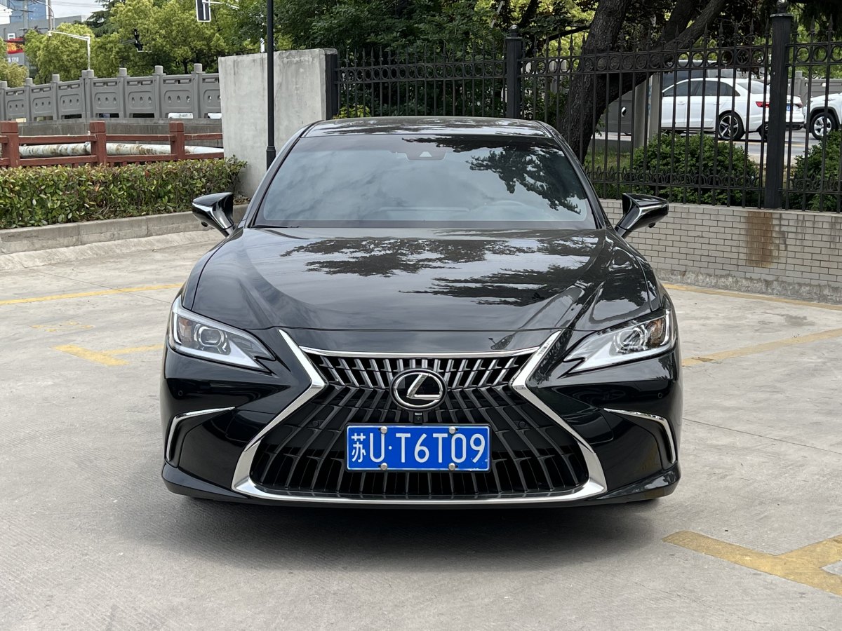 雷克薩斯 ES  2018款 ES300h 2.5L 卓越版圖片