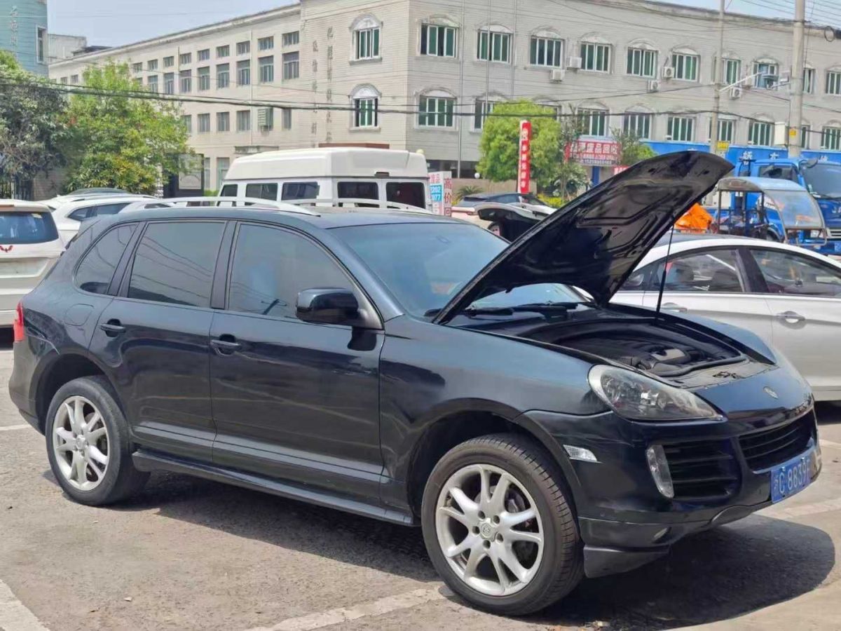 保時(shí)捷 Cayenne  2010款 3.0T 高配型圖片