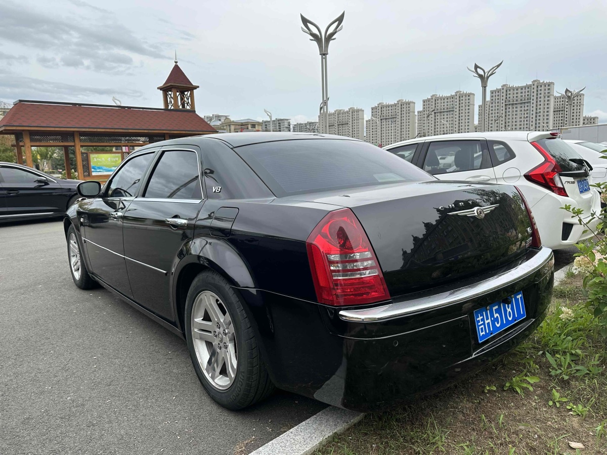 克莱斯勒 300C  2006款 2.7L 豪华领航版图片