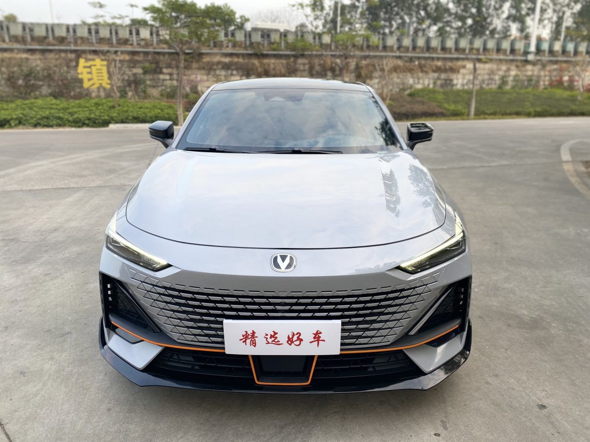 2024年1月長安 長安UNI-V  2023款 1.5T 運動版