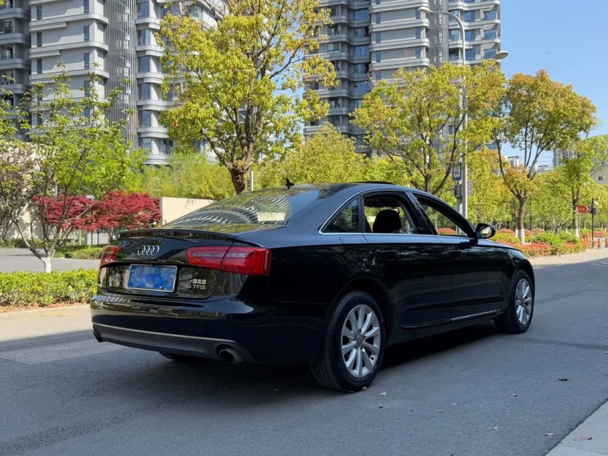 奧迪 奧迪A6L  2014款 TFSI 標(biāo)準(zhǔn)型圖片